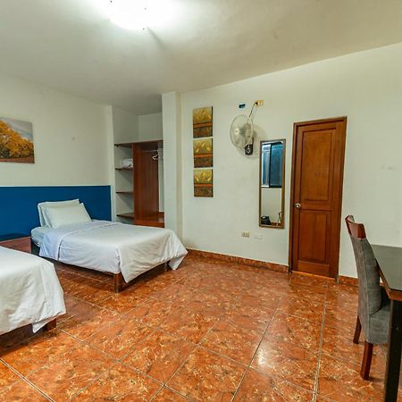 Hospedaje Gran Imperial Tumbes Dış mekan fotoğraf