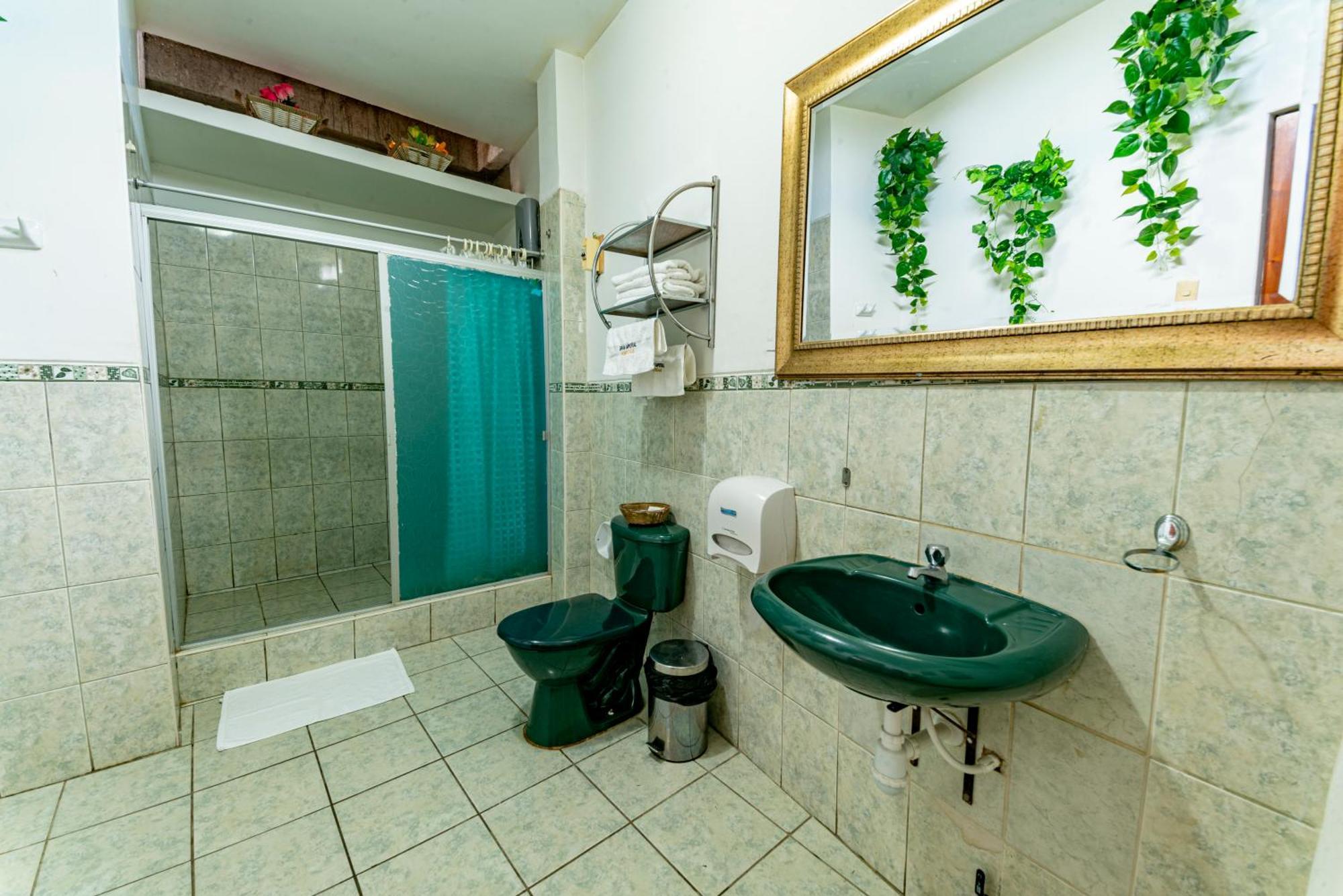 Hospedaje Gran Imperial Tumbes Dış mekan fotoğraf